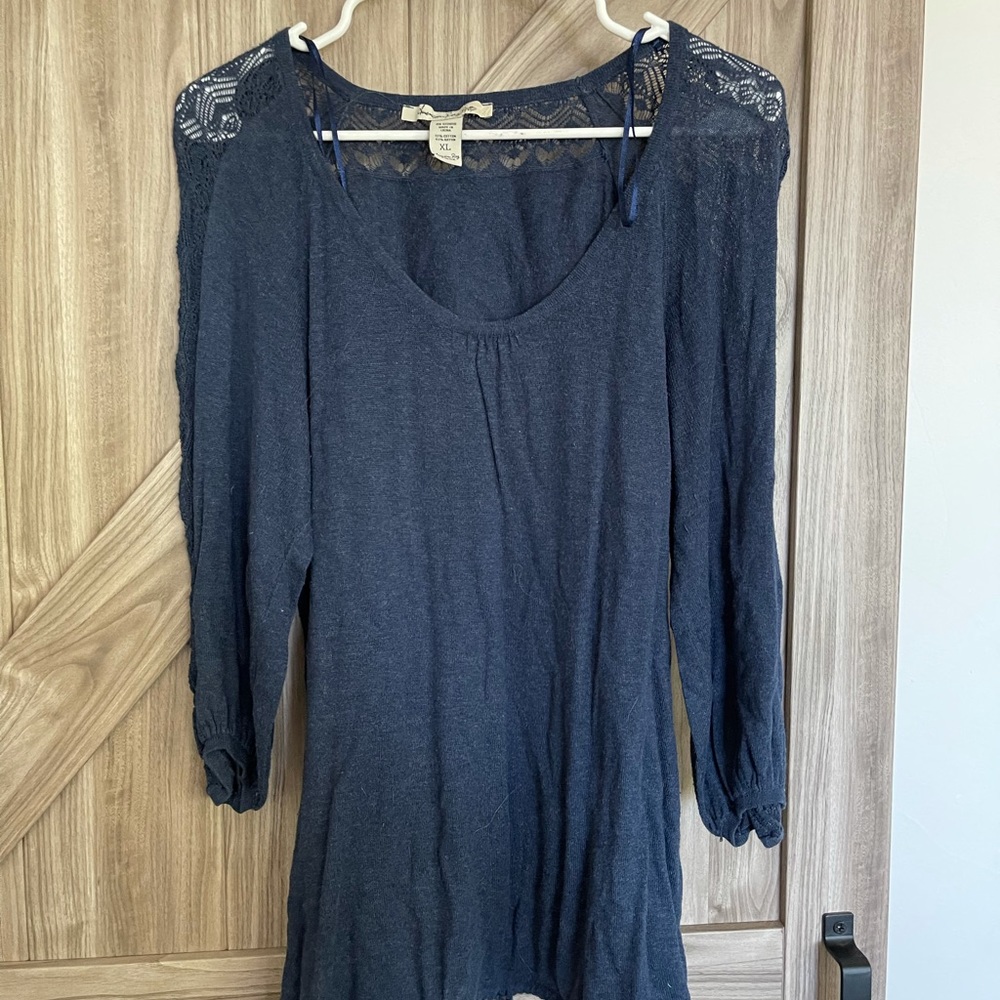 American rack co embroidered 3/4 length shirt Wmns